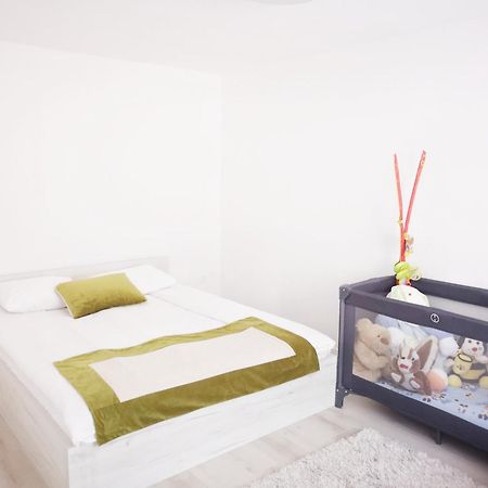 Family Apartment With Garden Sarajevo Rom bilde
