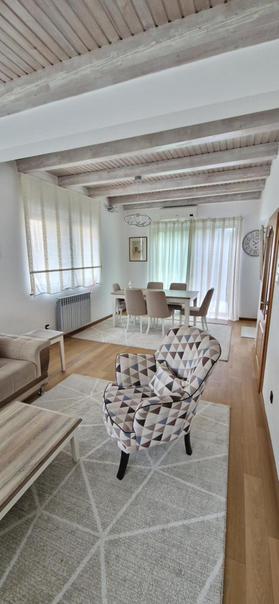 Family Apartment With Garden Sarajevo Eksteriør bilde